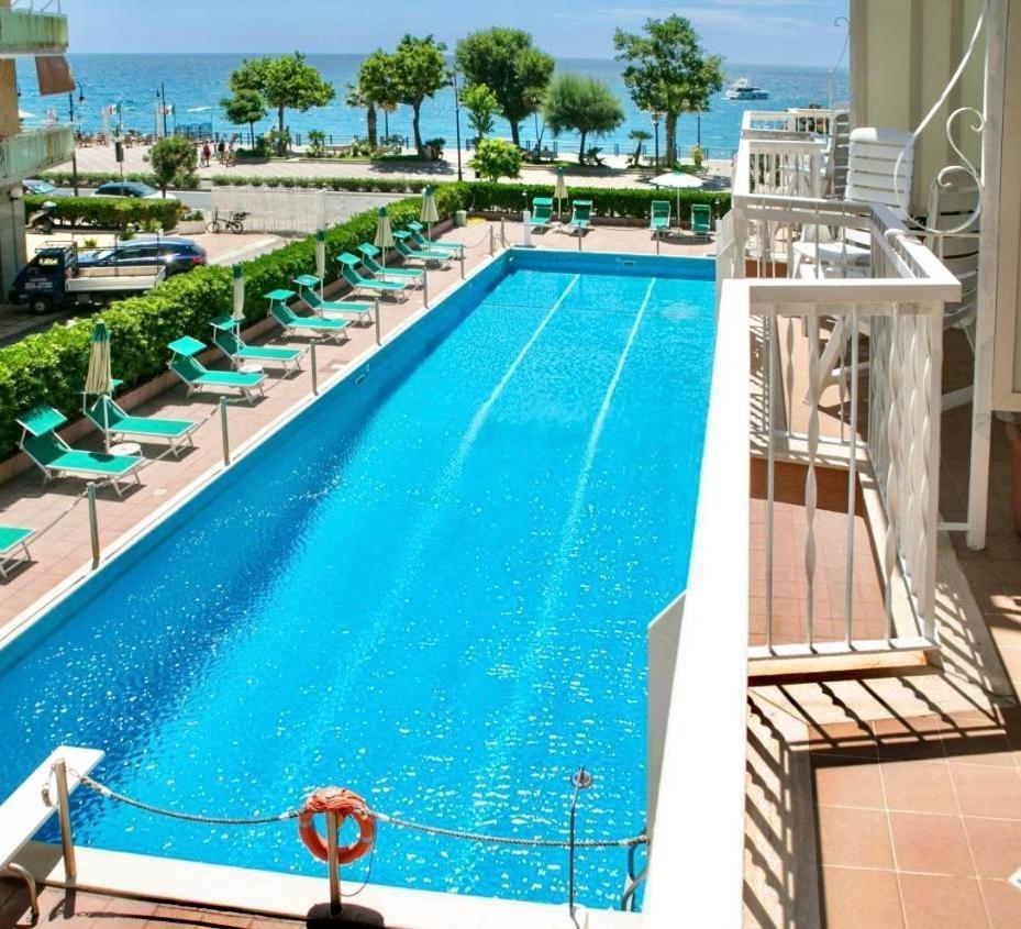 Costa Blue Villa Maiori Exterior photo
